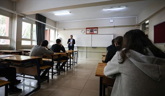 Bakan açıkladı! Sözleşmeli öğretmenlik mülakat sonuçları ne zaman açıklanacak?