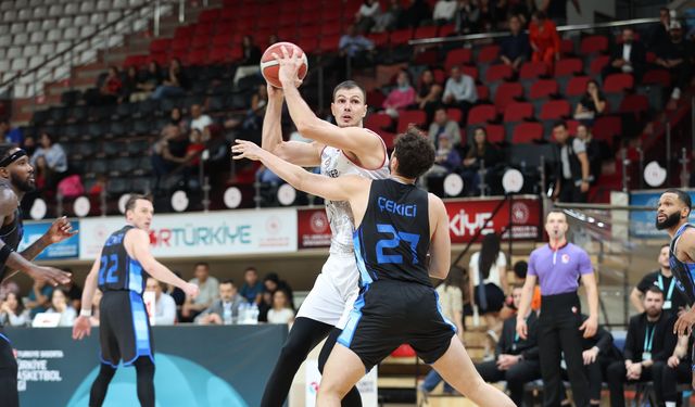 Gaziantep Basketbol- Çayırova yenildi