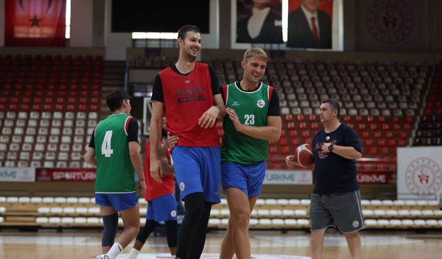 Gaziantep Basketbol'da moraller yerinde