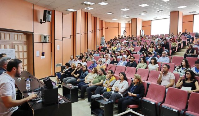 GAÜN'de oryantasyon toplantısı