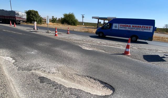 Nizip-Birecik Karayolu’nda tehlikeli çukur