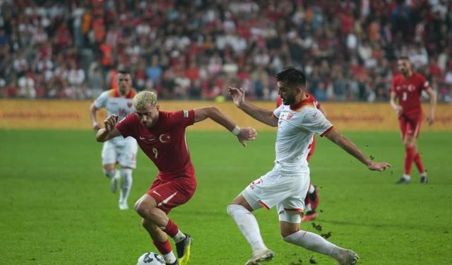 Milli takımda iki futbolcu aday kadrodan çıkarıldı