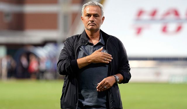 Jose Mourinho'dan ManU maçında 4 değişiklik