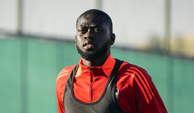 Ndiaye çıkış istiyor