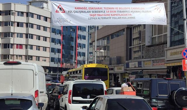 Esnaftan zamansız yol bakım çalışmasına tepki!