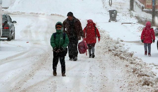 27 Kasım Çarşamba okullar tatil mi?