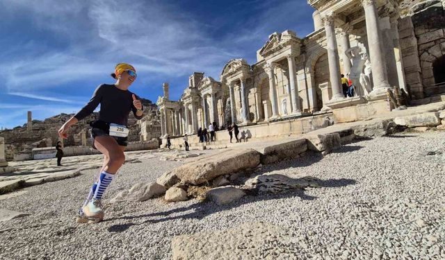 320 sporcunun Sagalassos Antik Kenti koşusu!