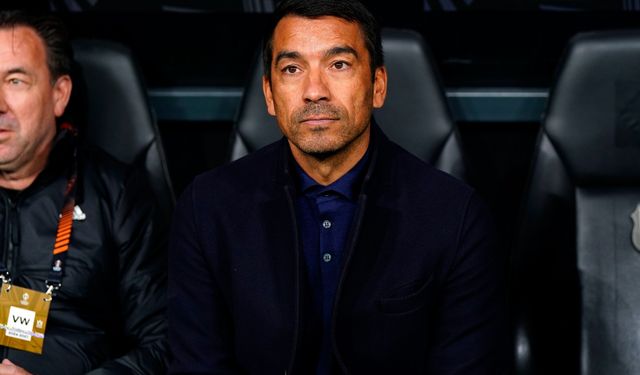 Bronckhorst’tan Malmö maçında 3 değişiklik