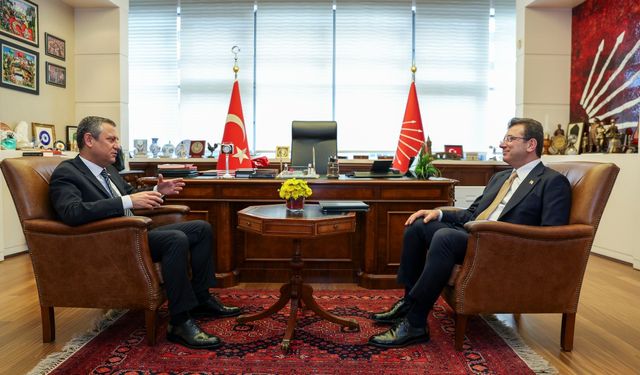 Özgür Özel ve Ekrem İmamoğlu, CHP Genel Merkezi’nde görüştü