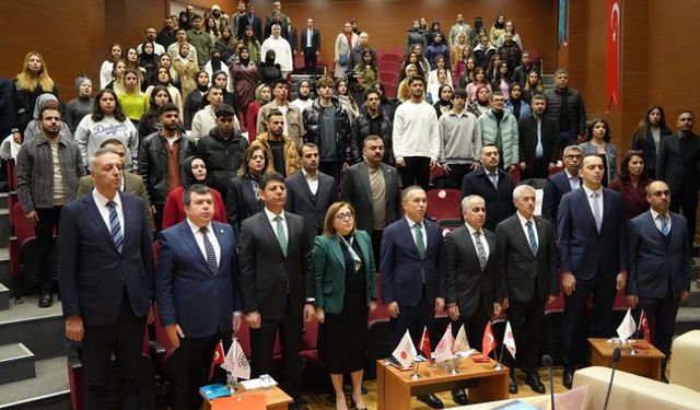 Gaziantep’te Dijital Medya ve Turizm Haberciliği Paneli