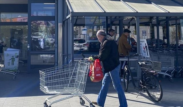 Gelişmiş ülkelerin enflasyonla mücadelesi