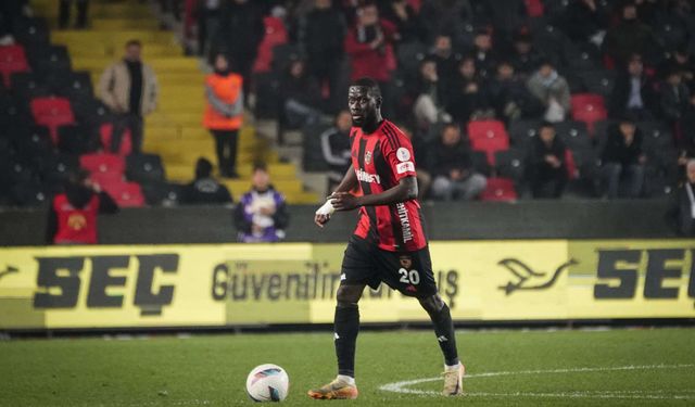 Ndiaye, Alanyaspor'a karşı oynayacak mı?