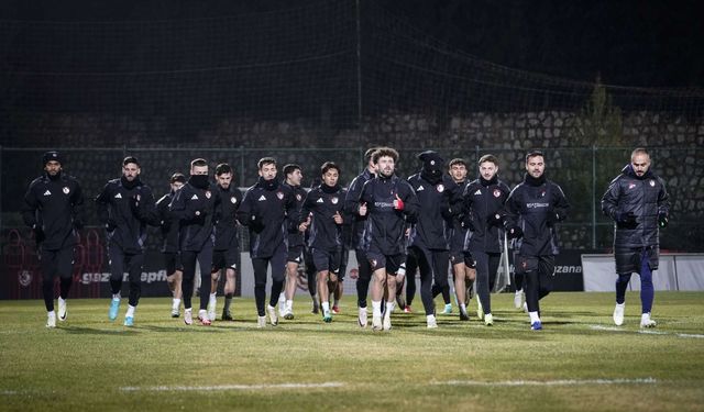 Gaziantep FK- Kasımpaşa’ya bileniyor