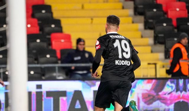 Gaziantep FK - İstanbulspor Maçında İlk Yarı Sona Erdi