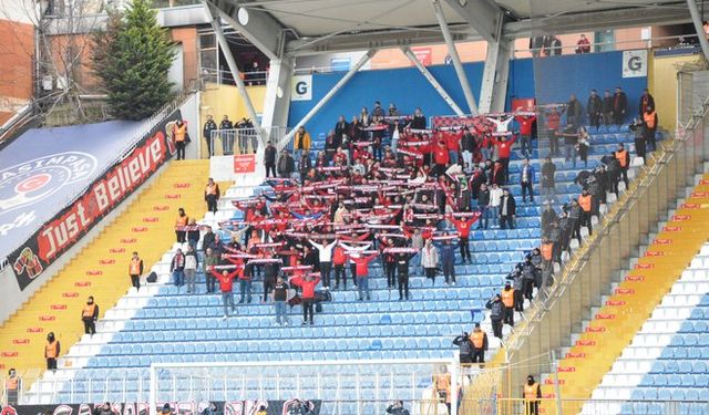 Taraftarı Gaziantep FK'yı  yalnız bırakmadı!