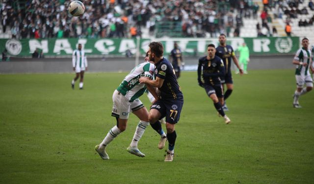 Konyaspor Kaçtı, Kasımpaşa Kovaladı!