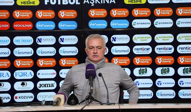 Mourinho, Adana Demirspor Maçını Değerlendirdi