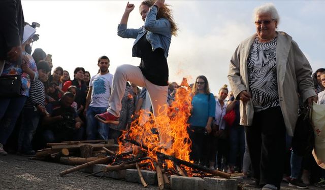 Hıdırellez Bugün mü, Hangi Güne Denk Geliyor? 2025 Ritüelleri Neler, Dilekler Nasıl Dilenir?
