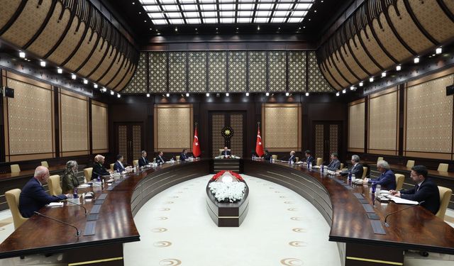 Erdoğan, Politika Kurullarının Başkanvekillerini Kabul etti