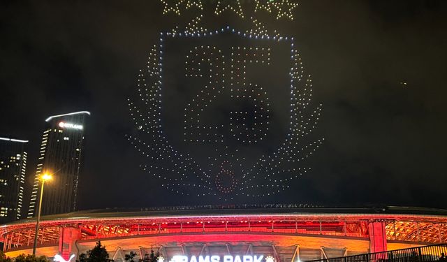 Galatasaray'dan Maç Sonu Dron Şov!