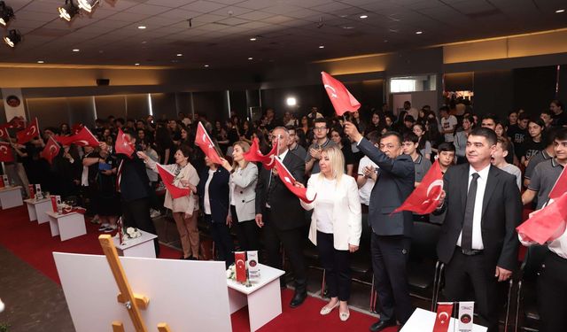 106 Yıllık Meşale GKV’de Yeniden Yandı!