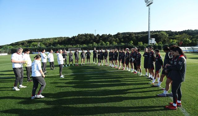 Kadın Milliler İrlanda ve Yunanistan'a Hazırlanıyor
