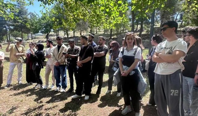 Binlerce Yıllık Atölyede Fırçalar Konuştu!