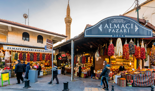 Gaziantep’in En Güzel Kokusu Bu Pazarda