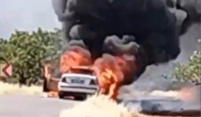 Gaziantep’te Seyir Halindeki Otomobil Alev Topuna Döndü