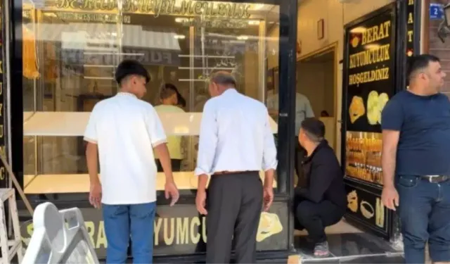 Kuyumcuya Maskeli Soygun Girişimi