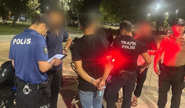 Gaziantep’te Parklar Kuş Uçurtulmuyor!