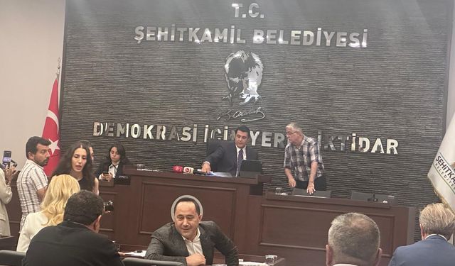 Umut Yılmaz, İstifanın Ardından İlk Kez Meclis Toplantısında