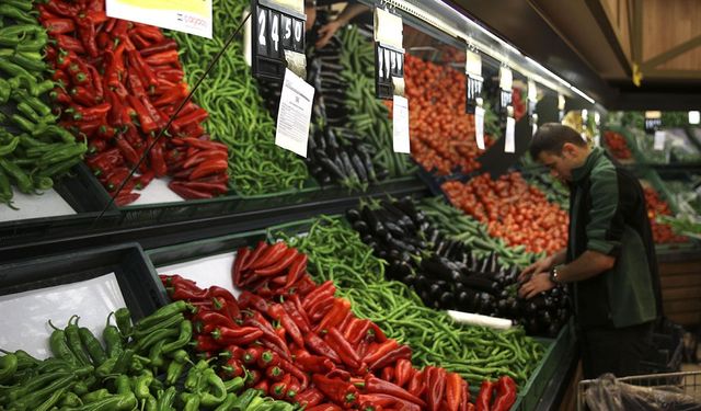 Marketteki 37 Üründen 30'u Pahalandı