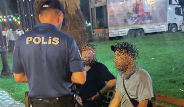 Gaziantep'te Parklarda Kuş Uçurtulmuyor!