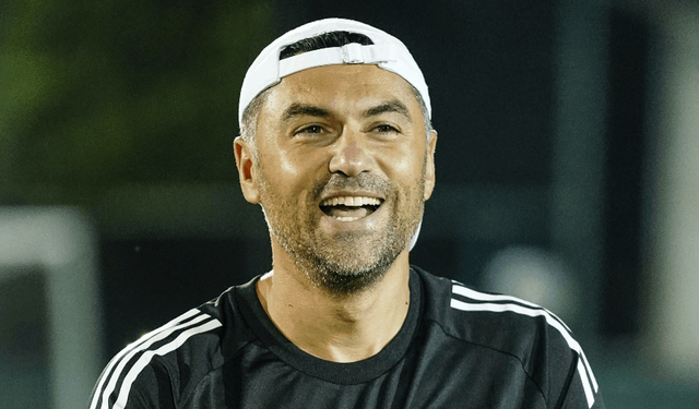 Burak Yılmaz’ın Yüzü Gülüyor