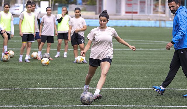 Gaziantep’te Kadınların Futbola İlgisi Artıyor