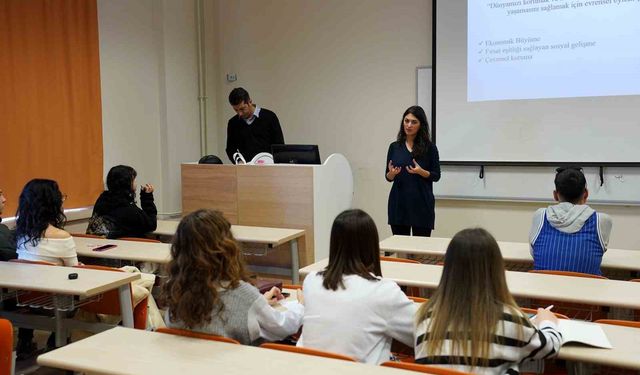 İletişim ve Medya Alanında Geleceğe Hazırlık