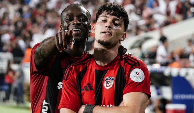 İlk Maçta Gurur Dolu Gol