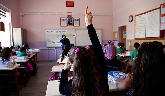 Okullar Açılırken Ebeveynlere 10 Altın Kural