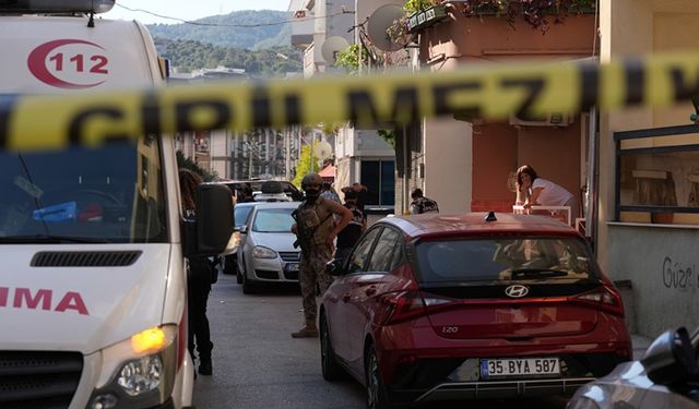İzmir'de Polis Karakoluna Saldırı: 2 Polis Şehit Oldu!