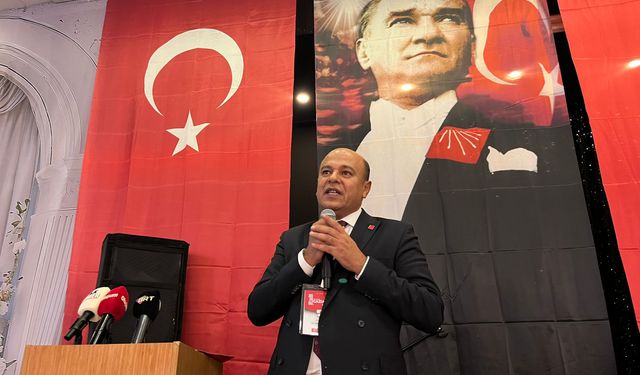 Vakkas Acar’dan Kongrede Sert Mesajlar