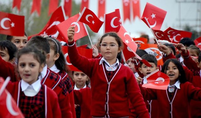 29 Ekim Tatil mi, 28 Ekim Yarım Gün mü?