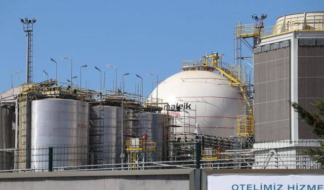 Petrokimya Fabrikasında Patlama: 2 İşçi Yaşamını Yitirdi