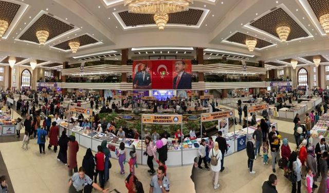 Şahinbey’de Kitap Fuarı Rüzgârı Başlıyor