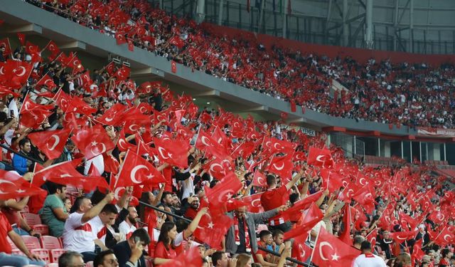 Gol Değil, Vicdan Kazanacak: Tribün Gelirleri Gazze’ye!