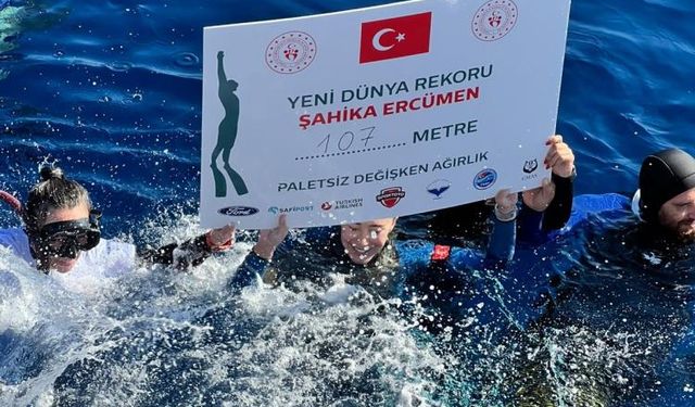 Cumhuriyetin 102. Yılına Rekor Armağan
