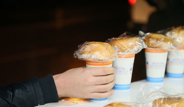 Gaziantep’te 40 Noktada Çorba İkramı