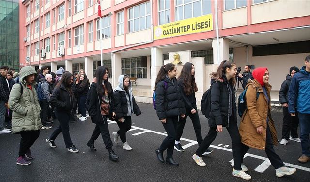 Gaziantep Lisesi'ne Restorasyon Beklentisi Artıyor