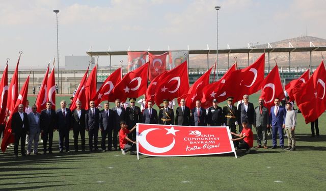 Cumhuriyet’e bilimin ışığında güçlü mesaj