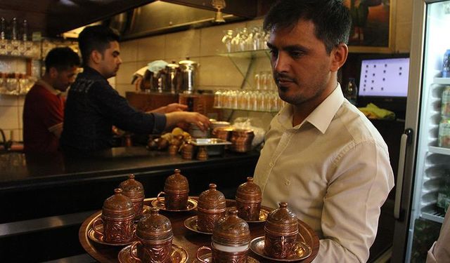 Bir Kahvenin 400 Yıllık Hatırı: Tahmis Kahvesi